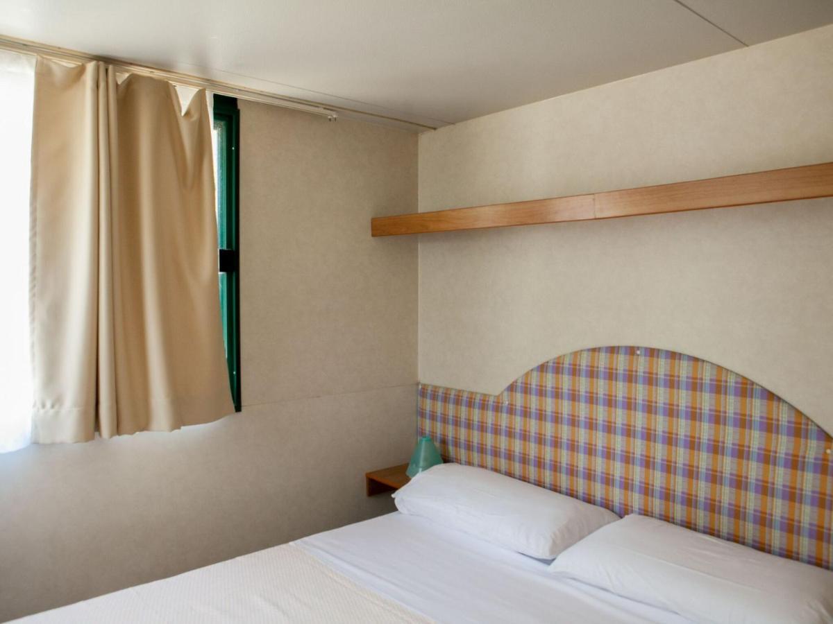 Mobile Home In Cavallino-Treporti With Terrace ภายนอก รูปภาพ