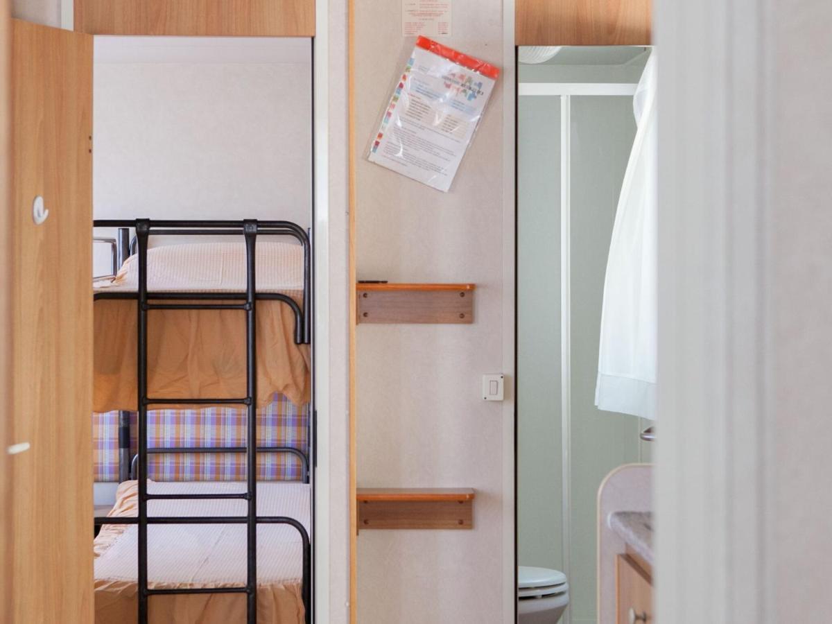 Mobile Home In Cavallino-Treporti With Terrace ภายนอก รูปภาพ